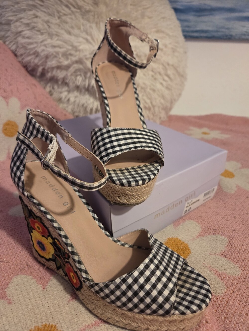 Madden Girl Black & White Gingham Floral Embroidered Espadrille Wedge Sandals